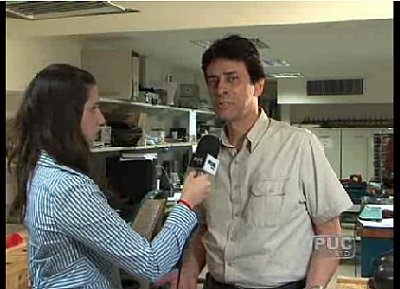 Entrevistas com autoridades e especialistas