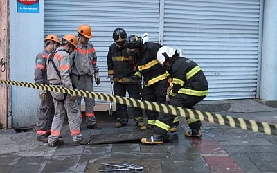 Bueiros explodem tamb&eacute;m em S. Paulo.